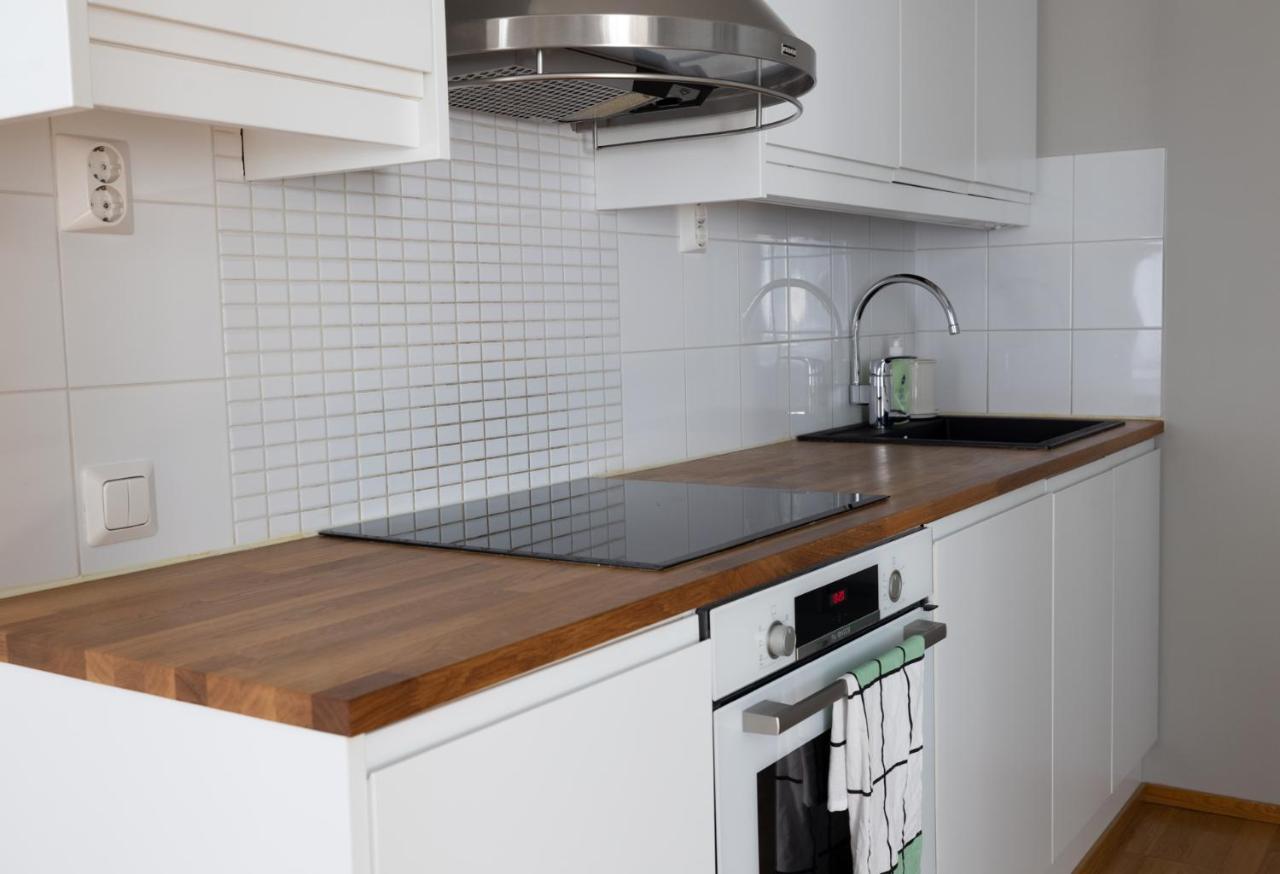 2Ndhomes Charming 1Br Apartment With Sauna In Loennrotinkatu Ελσίνκι Εξωτερικό φωτογραφία
